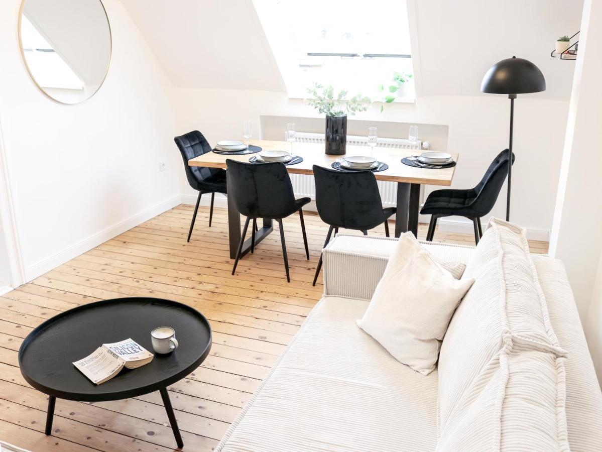Apartment Lightplace • Design • Boxspring • Kueche • Homeoffice •city Nah *